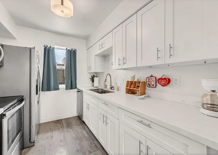 Apartment Modern 2 Bed Near Honorhealth Asu And Town Free Parking